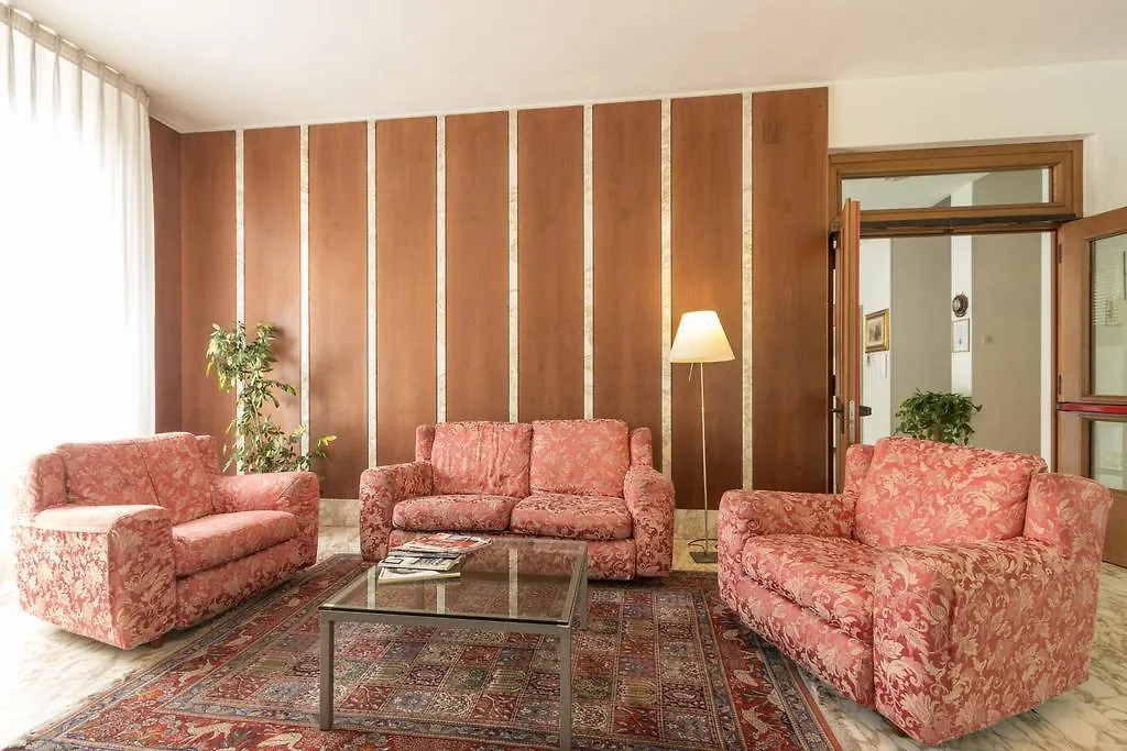 Hotel Roma Pisa 3*,  Olaszország