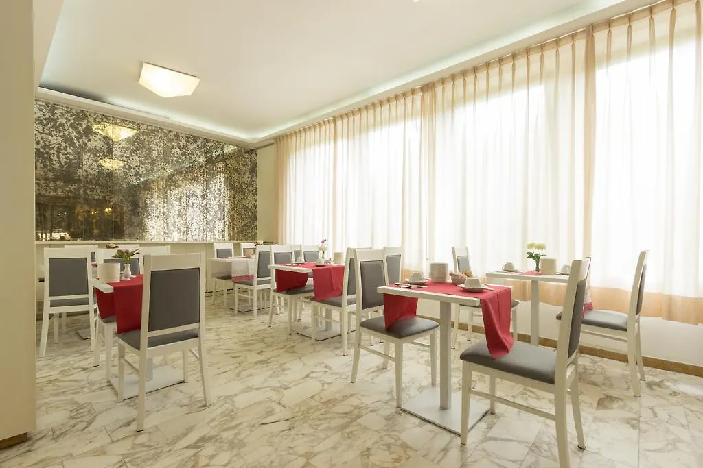 Hotel Roma Pisa