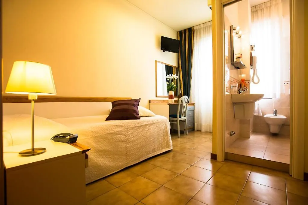 Hotel Roma Pisa