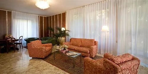 Hotel Roma Pisa 3*,