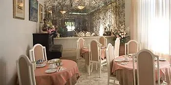 Hotel Roma Pisa 3*,  Italy