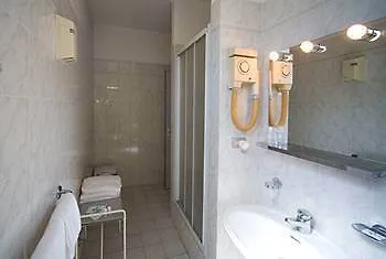 Hotel Roma Pisa 3*,  Italy