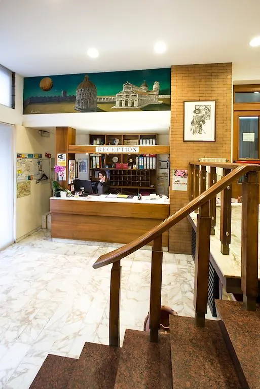 Hotel Roma Pisa