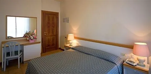 Hotel Roma Pisa